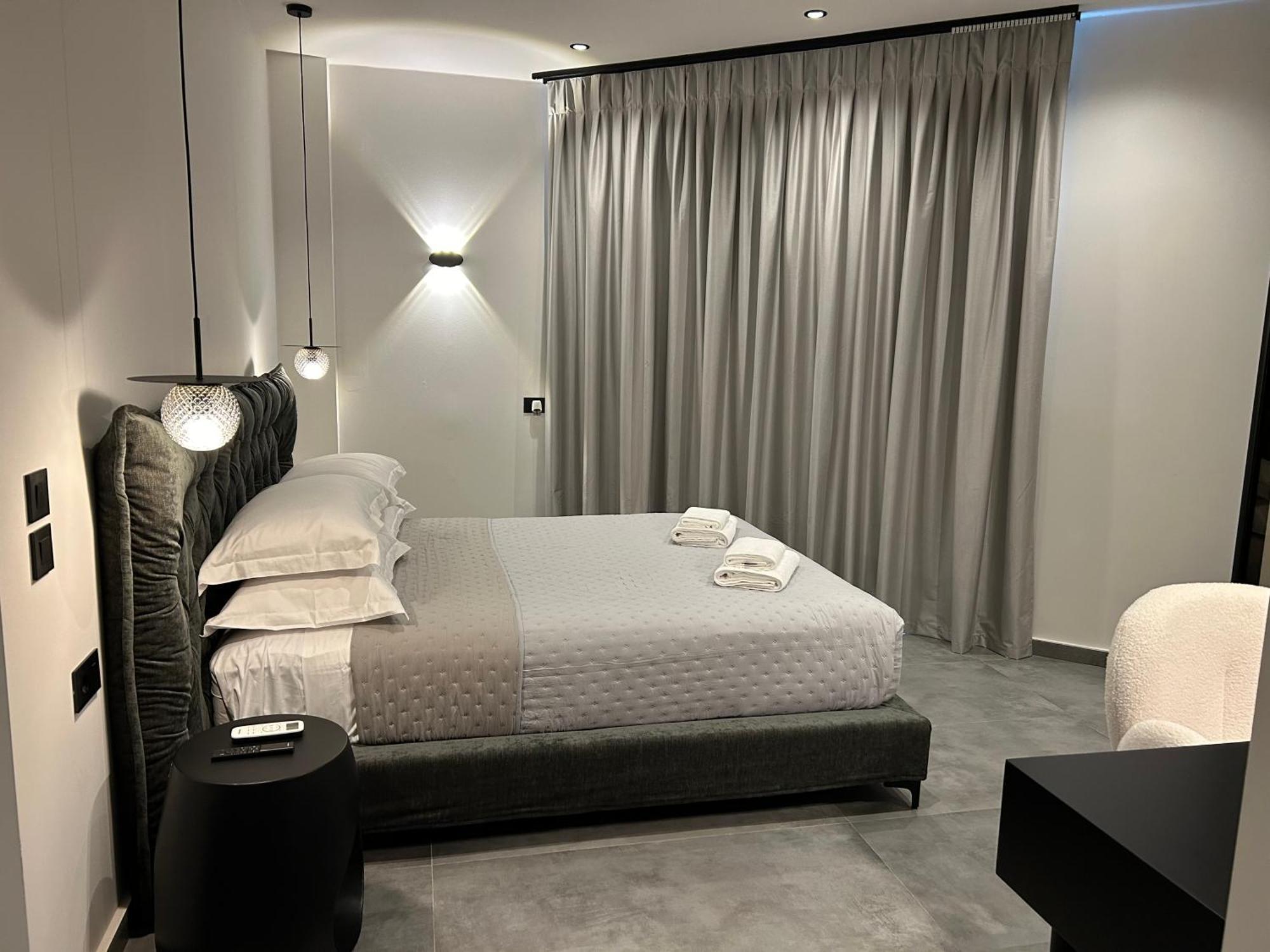 X Luxury Suites Аргостолион Экстерьер фото