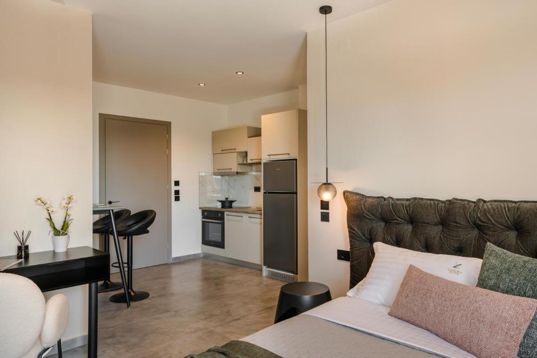 X Luxury Suites Аргостолион Экстерьер фото