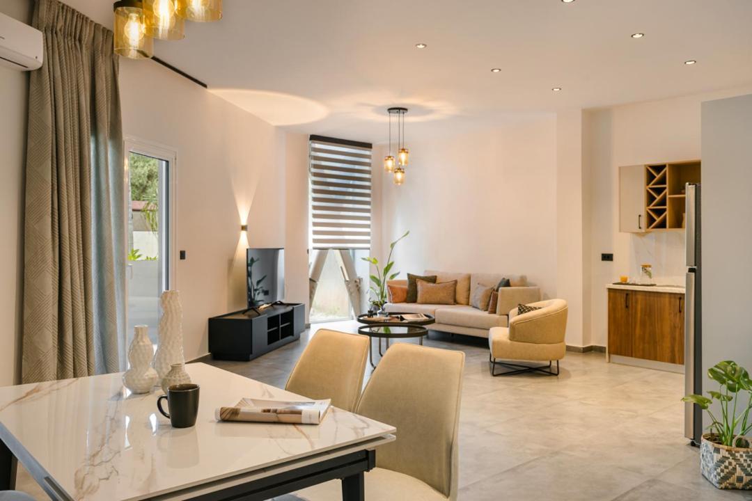 X Luxury Suites Аргостолион Экстерьер фото